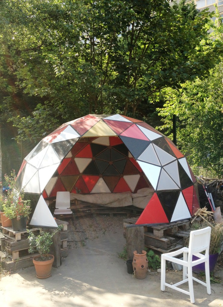 The Mobile Gardeners' Park geodesic dome - kenningtonrunoff.com