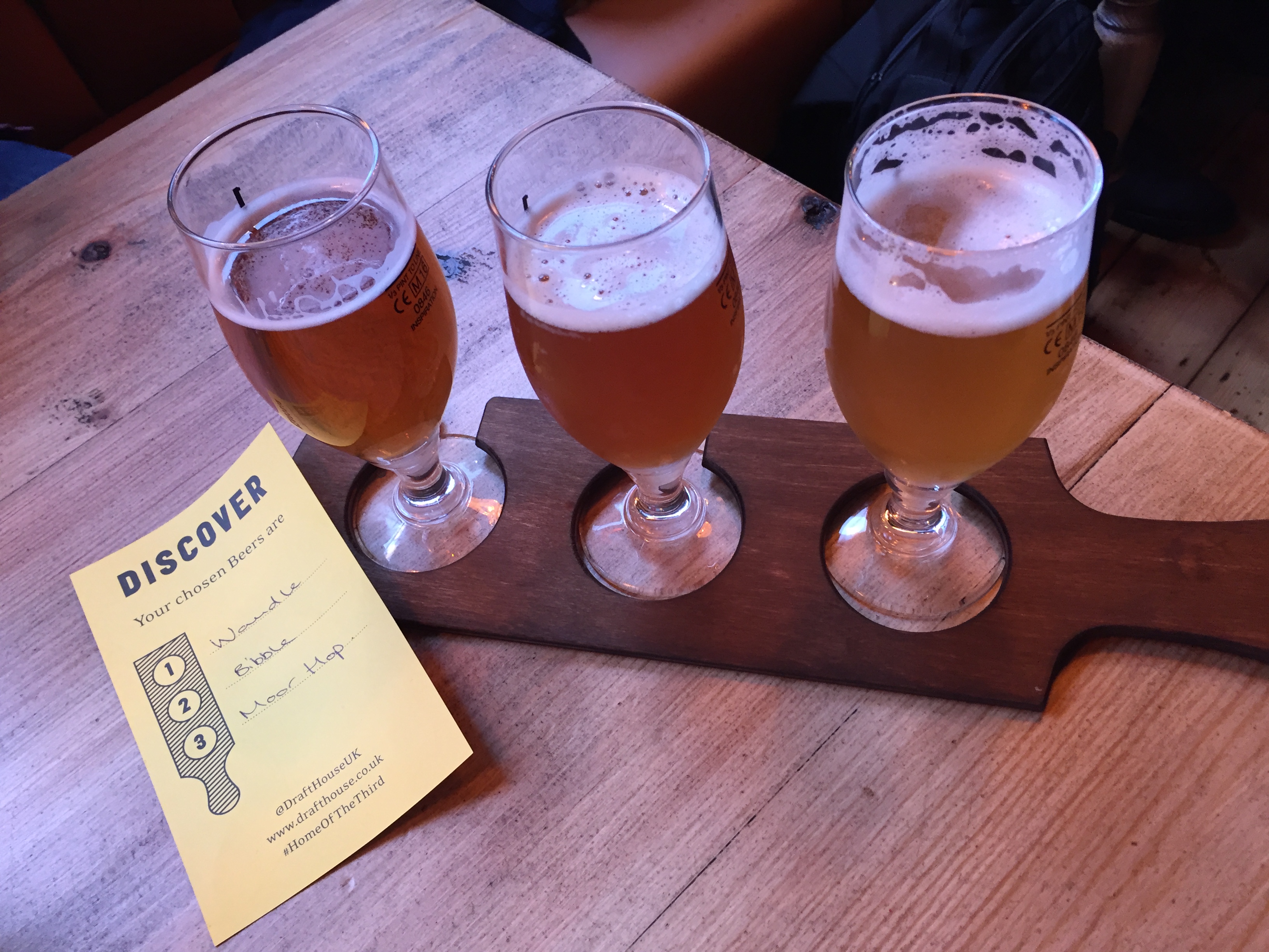 Beer paddle at The Tankard - kenningtonrunoff.com